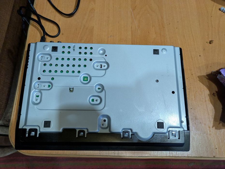 Продам Sony BDP-S185