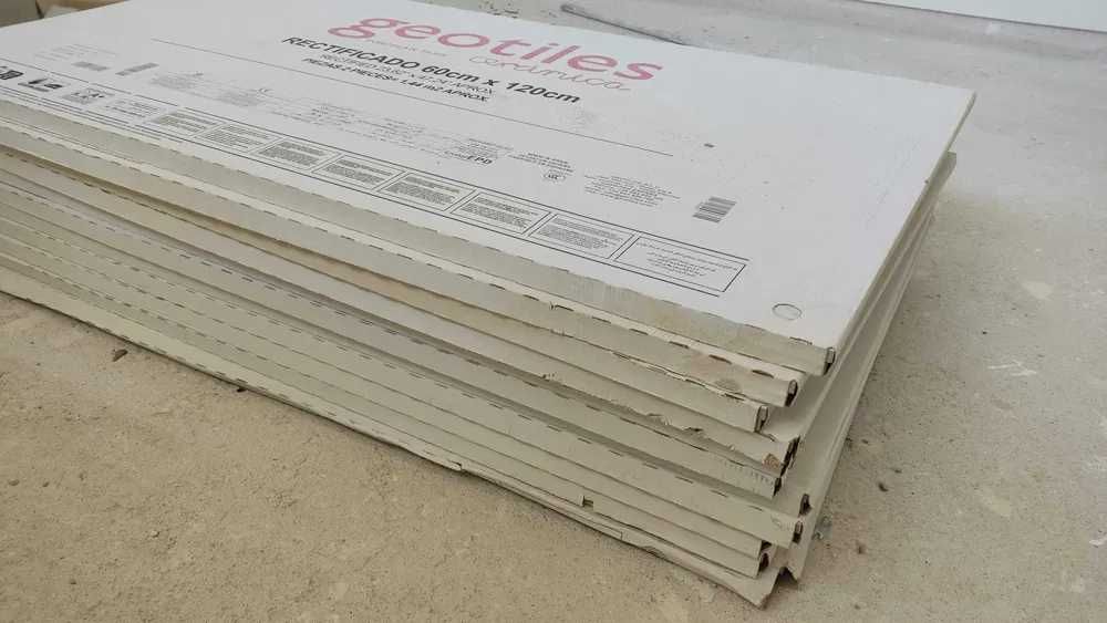 Cerâmico Geotiles Aurora Gold 120x60 e 60x60