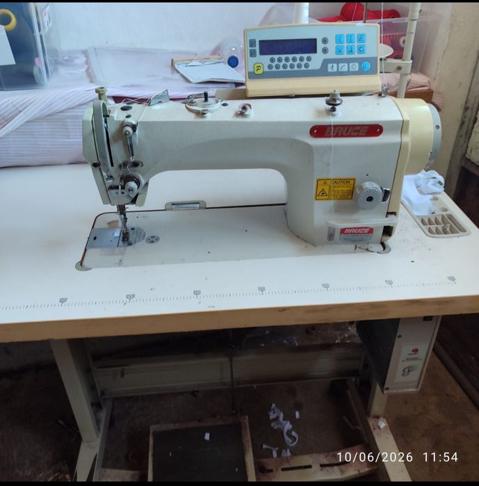 Maquina costura bruce 9830 DYN-4SS