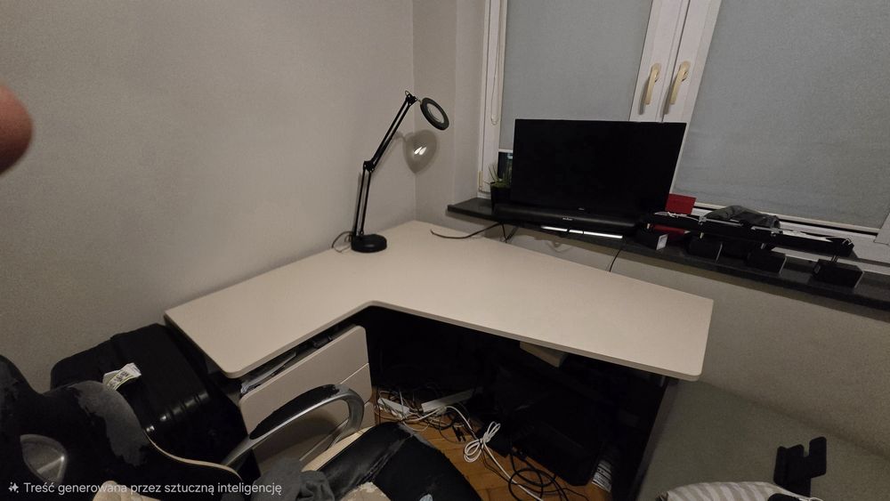 Biurko do pracy w domu lub dla dziecka
