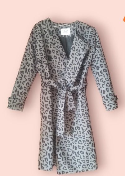 Леопардовий тренч