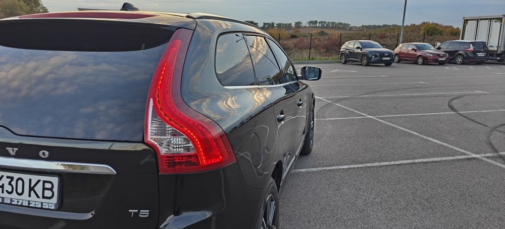 Продам Volvo xc60  т5