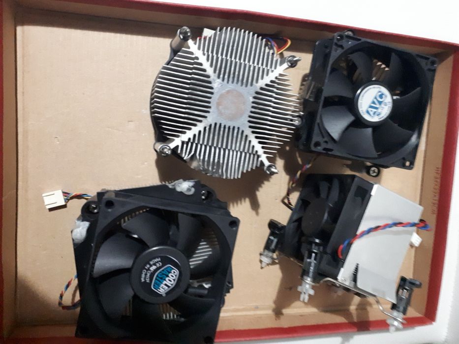 Vendo Vários coolers stock 775 + 1155