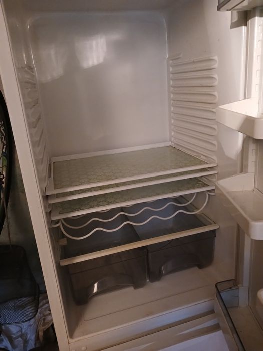 Продам холодильник Атлант  двухкомпрессорний