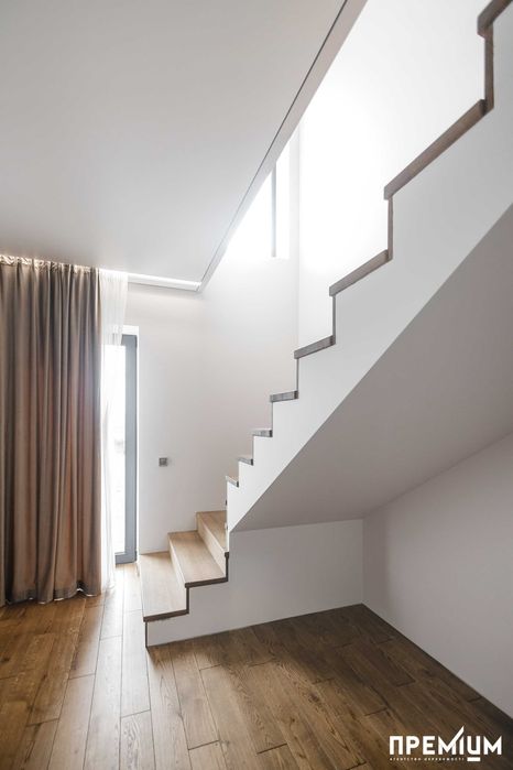 Продаж будинку Обарів