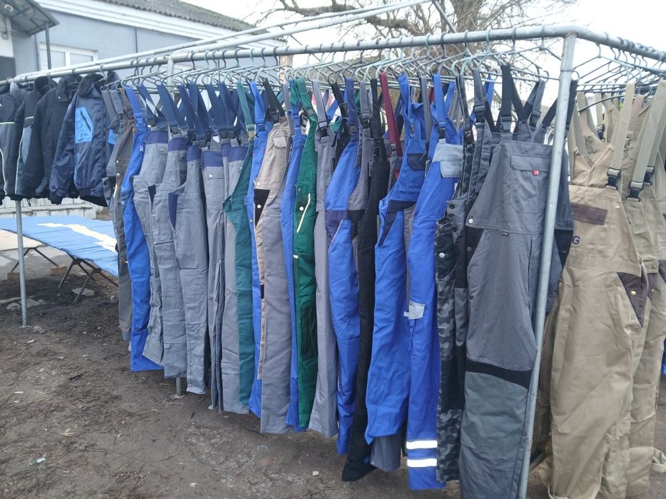 Робочі комбінезони, роба (З Німеччини)
Нові робочі комбінезони, від 30