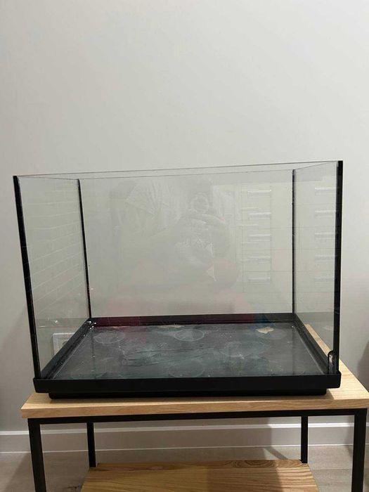 Акваріум 50 літрів з кришкою.
