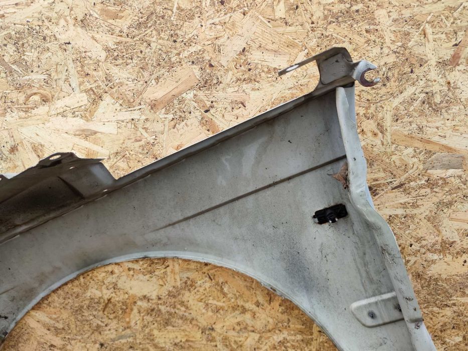SAAB 95 9-5 Błotnik Prawy Przedni Prawy Przód