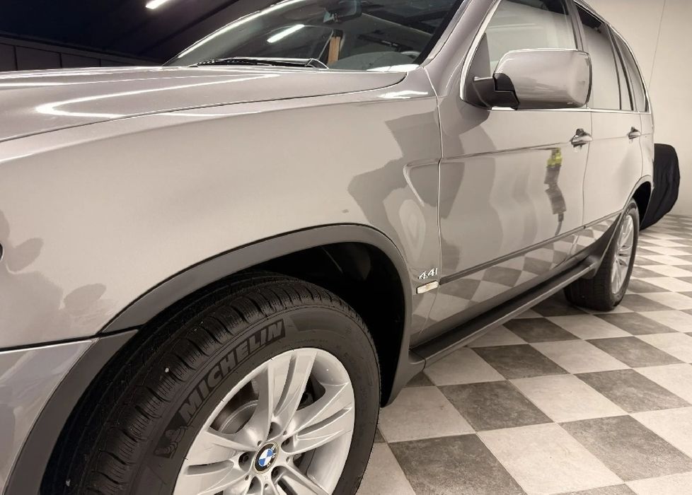 Продам BMW X5 E53