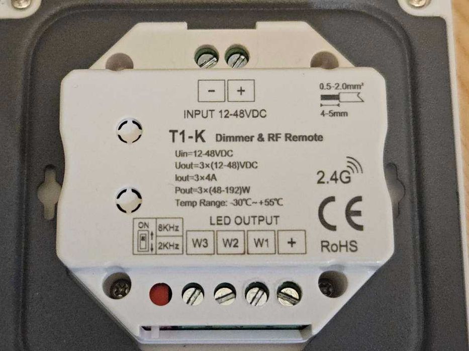 T1-K Ściemniacz włącznik naścienny 12-24VDC 12A potencjometr 2.4GHz
