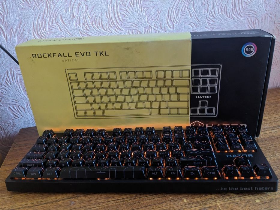 Кастомная Hator Rocfall Evo TKL