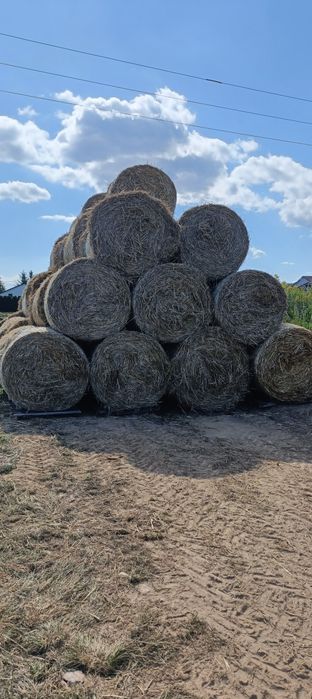 Sprzedam słomę w balach