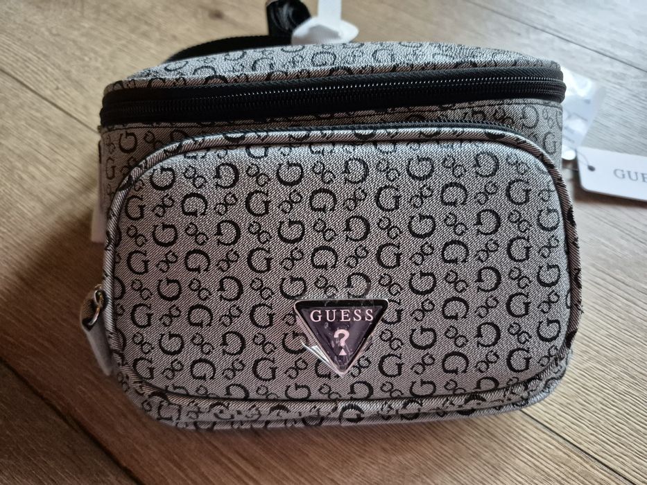 Saszetka Nerka Damska Guess
