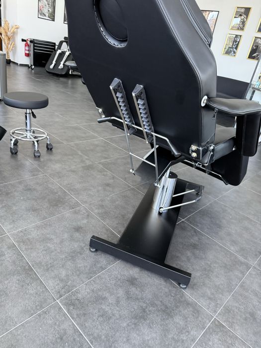 Marquesa Profissional Ajustável (Estética / Tatuagem / Massagem) – Nova