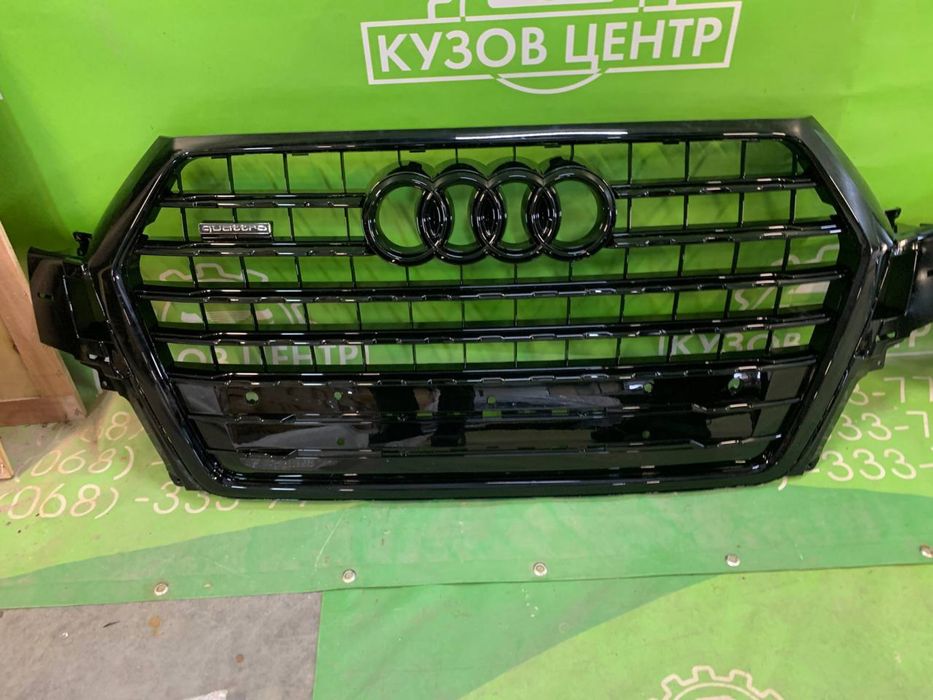 Решітка радіатора Audi Q7 2015-2019 4M решетка радиатора ауді кю7