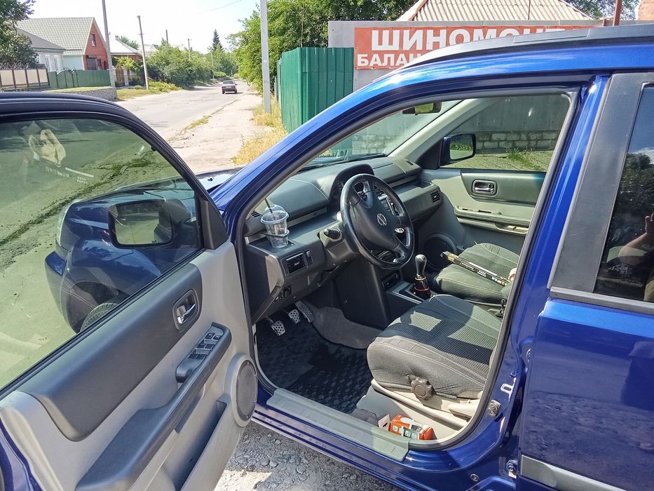 Нисан х трейл 2003 год