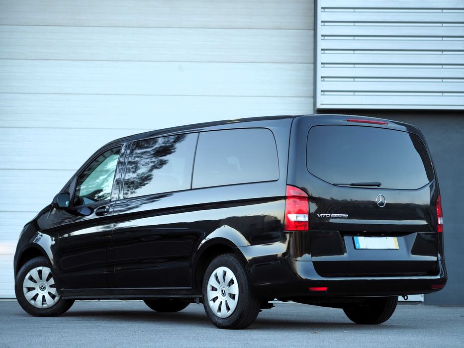 Mercedes Vito Tourer 116 CDi - 9 Lugares