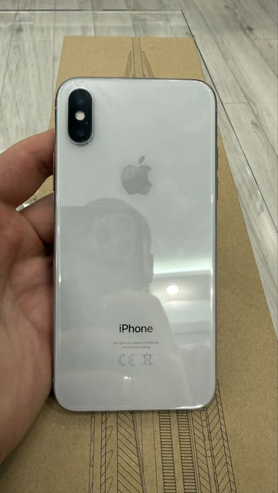 iPhone X білий 64гб