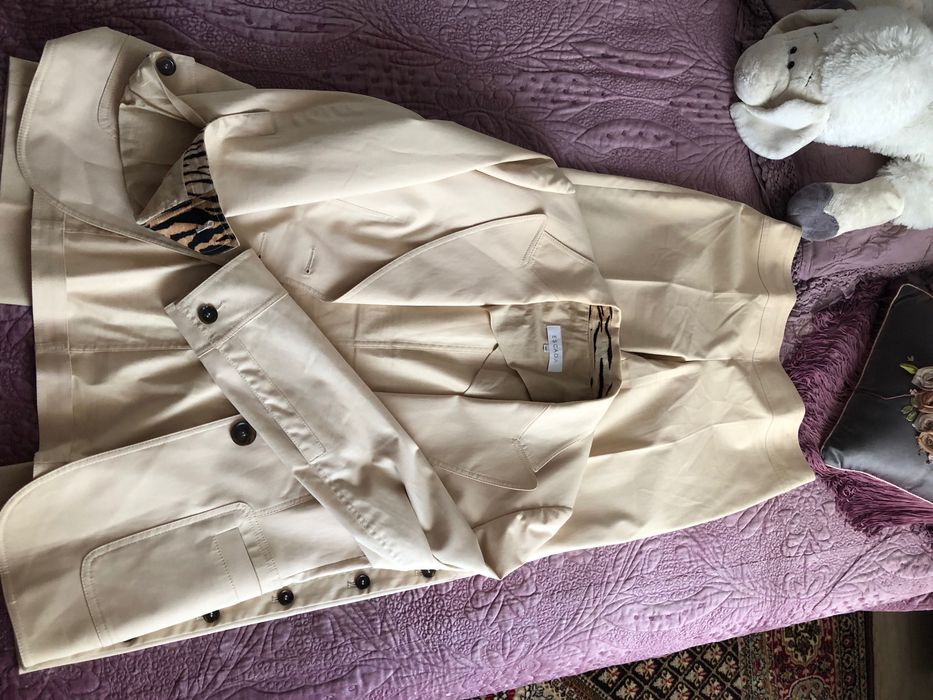 Костюм жіночий  Escada