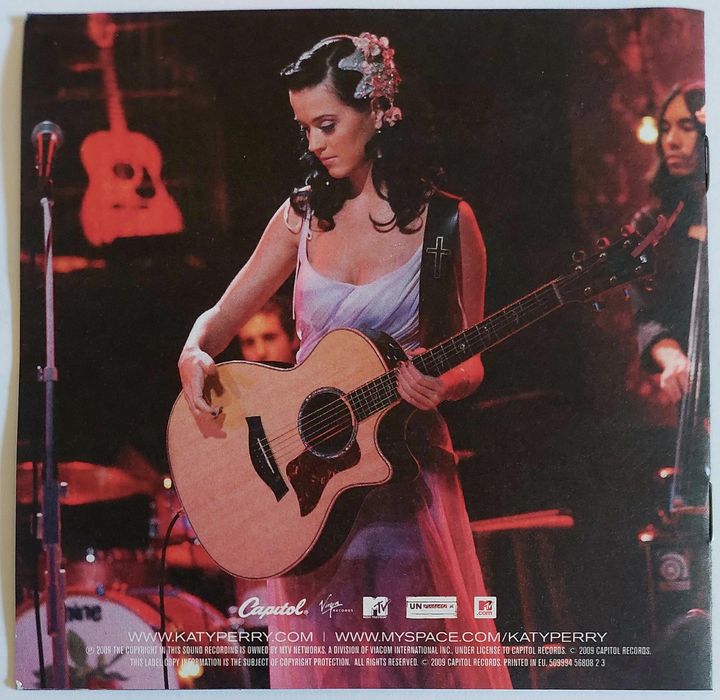 CD + DVD Katy Perry MTV Unplugged