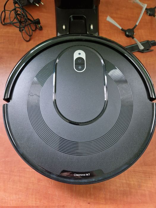 Odkurzacz robot sprzątający Cleanova W7