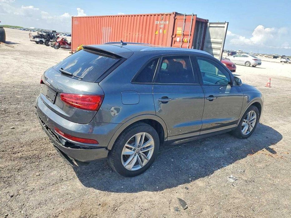 AUDI Q3 Premium Plus 2018