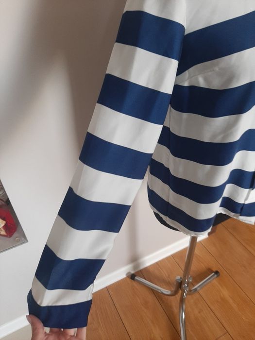 Koszula w biało granatowe paski w marynarskim stylu z długim rękawem