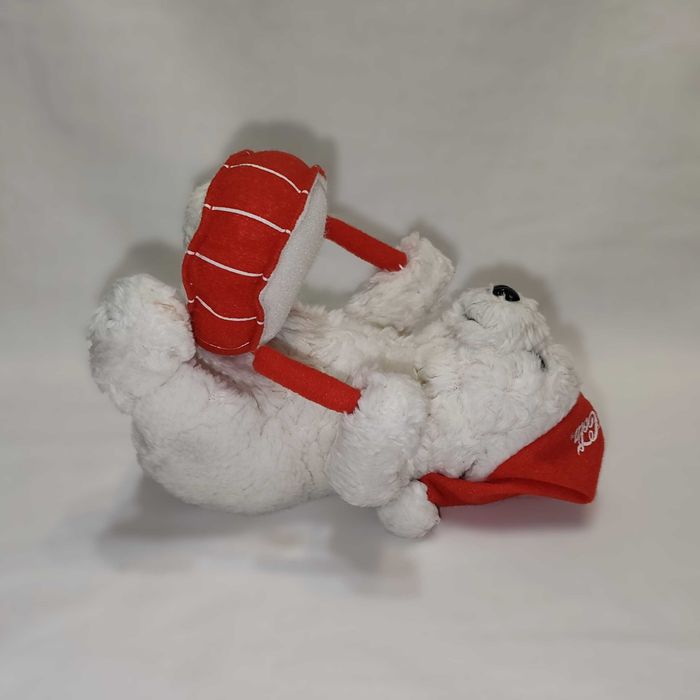 M384 Maskotka Miś polarny Coca-Cola 16 cm