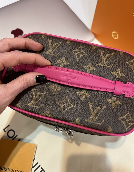 Косметичка Louis Vuitton Nike Mini Pink чип NFC