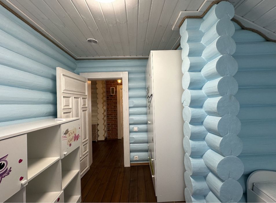 Просторий будинок у Тарасівці: зруб, 4 спальні, 7,5 соток!