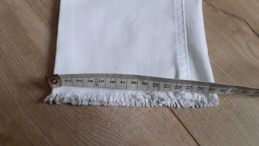 Białe spodnie nowe jeansy ciążowe dopasowane rozmiar 38 bpc bonprix