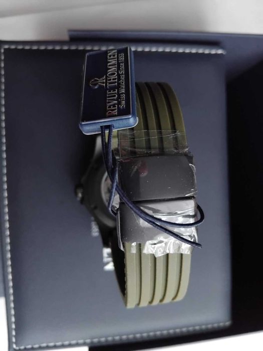 Sale! годинник Revue Thommen Air speed Automatik Swiss made