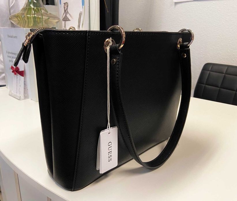 Nowa, oryginalna torebka Guess