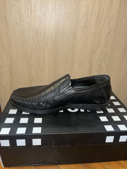 Туфли Etor кожаные абсолютно новые 40 размер