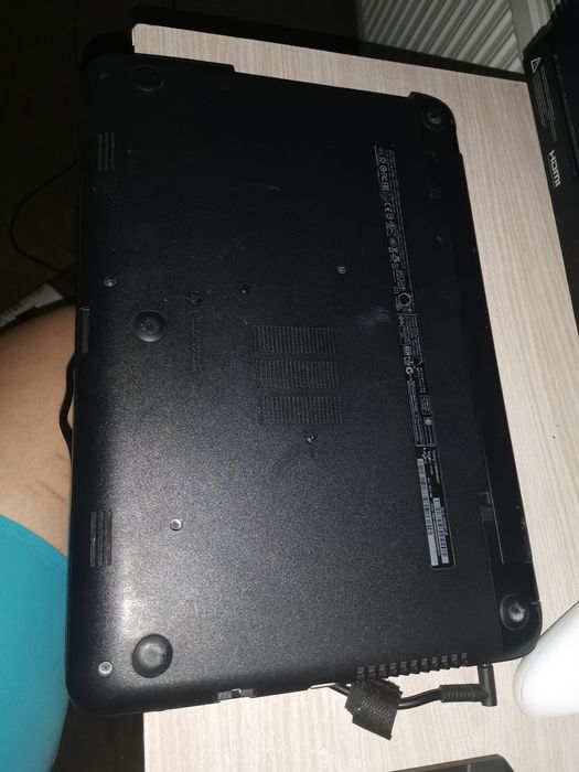 Laptop HP G3 250
