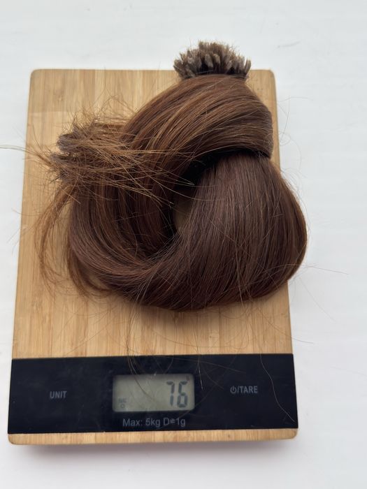 Натуральные  волосы