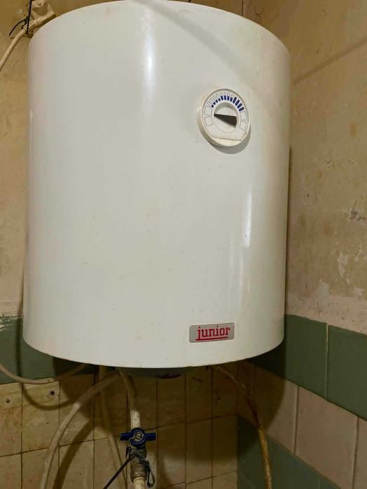 Пропоную купити 1 кому. квартиру в с.Синельникове, (район П’ятихатки).