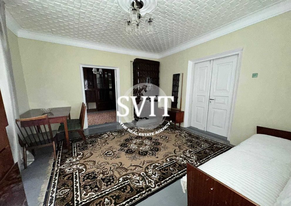 Продам домоволодіння Кадиївці