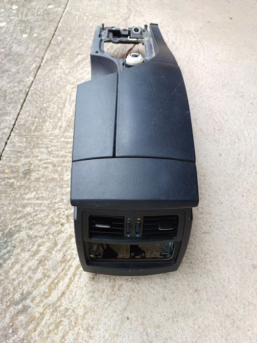 Consola central apoio braço bmw e60 em pele preta