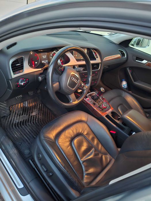 Audi A4 B8 2.0 TDI 143cv de 2008 excelente estado apenas 1 dono
