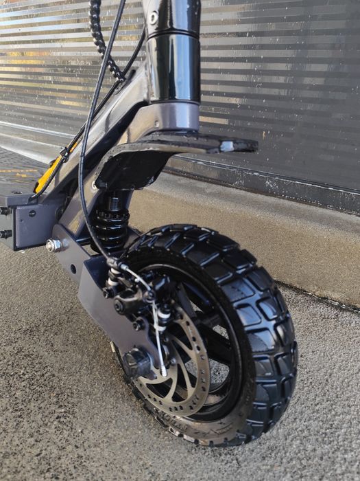 Trotinete Elétrica AUSOM L1 (800 W - Autonomia: 70 Km - Cinzento e Amarelo)