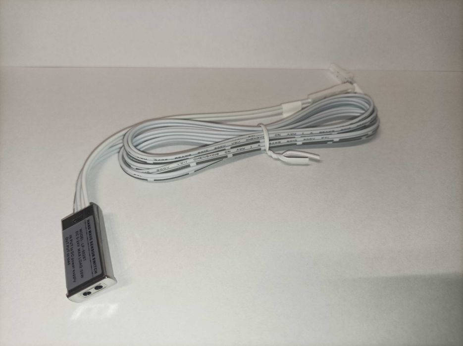 Włącznik BEZDOTYKOWY Meblowy 12V 60W 5A 5026T