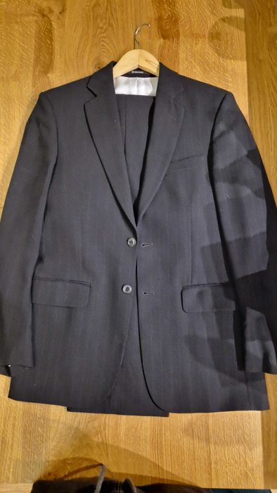 Czarny garnitur Intermoda 176/96/82