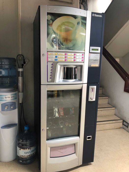 Máquina de café Saeco combi snacks