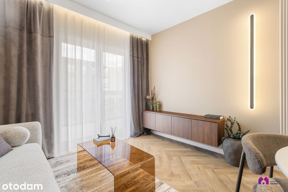 Przepiękny CZEKOLADOWY apartament z PRZESZKLONYM balkonem