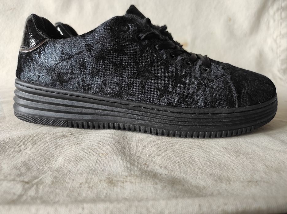 Czarne wzorzyste trampki sneakersy damskie nr 38