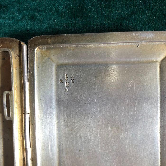 Art deco srebrna papierośnica z piękną emalią