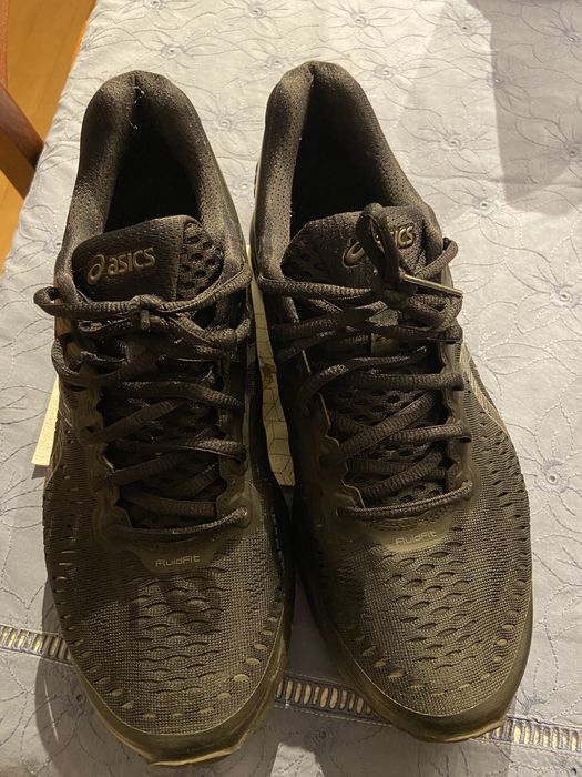 Asics kayano tamanho 44
