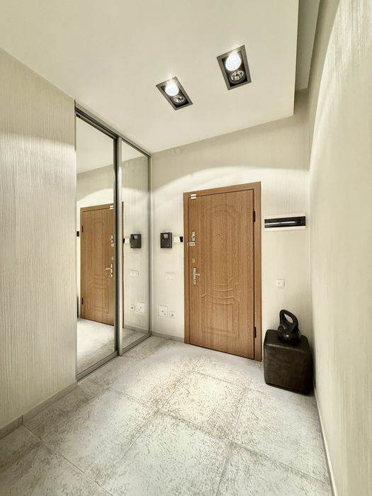 Продаж 3-кім квартири в новобудові на проспекті Чорновола-Інтерсіті