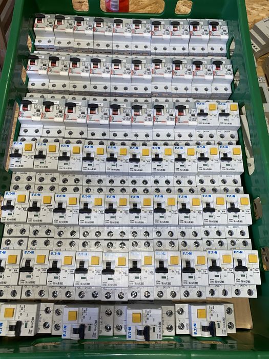 Różnicowki bezpieczniki wyłączniki